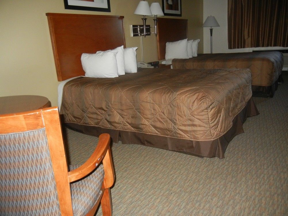 Days Inn By Wyndham Phenix City Near Fort Moore Exteriér fotografie